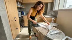 Linho, algodão e camisa social: umidade e temperatura certas e mais 7 truques para passar mais rápido